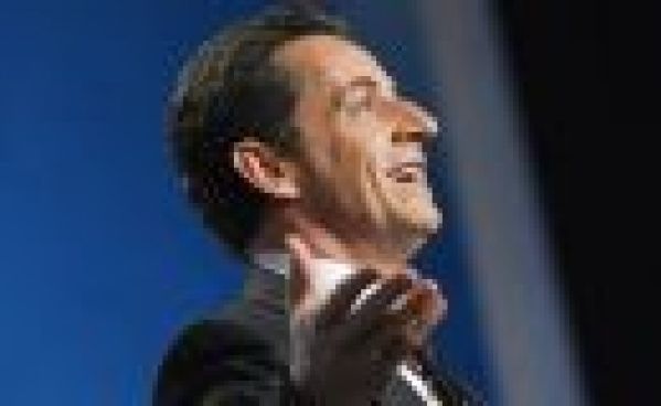 Nicolas Sarkozy est mort, mais il a aimé The Artist !