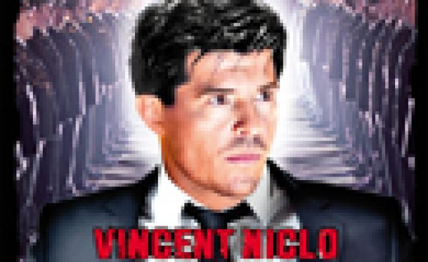 Vincent Niclo: l’artiste qui cartonne dans les bacs