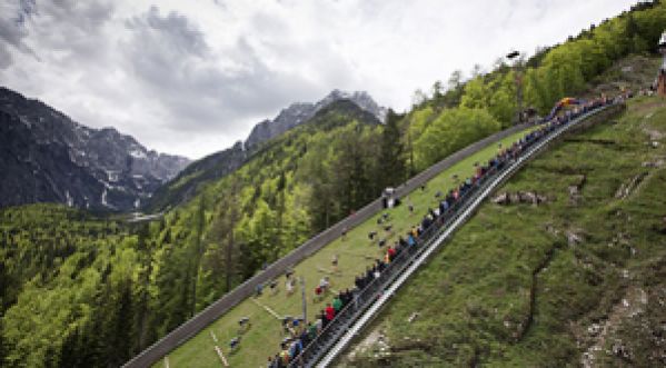 Red Bull 400 Planica: La Course la plus raide au monde !