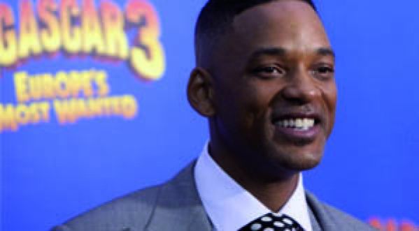 Will Smith rend hommage à « l’oncle Phil » sur facebook !