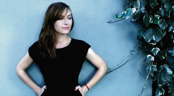 Mina Tindle, le nouveau clip ‘I command’