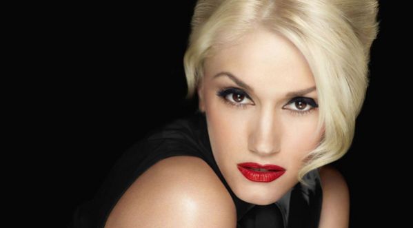 Adopte le look de Gwen Stefani avec Dresslikevip !!