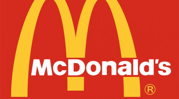 Bagarre entre un employé de McDonald’s et un client !