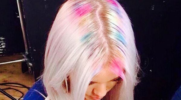 Tendance : Les Rainbow Roots !