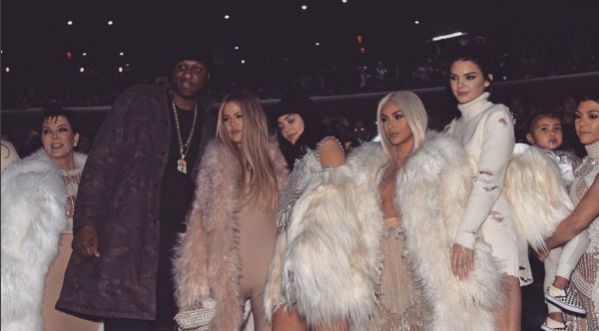 Les Kardashian au complet pour le défilé de Kanye West !