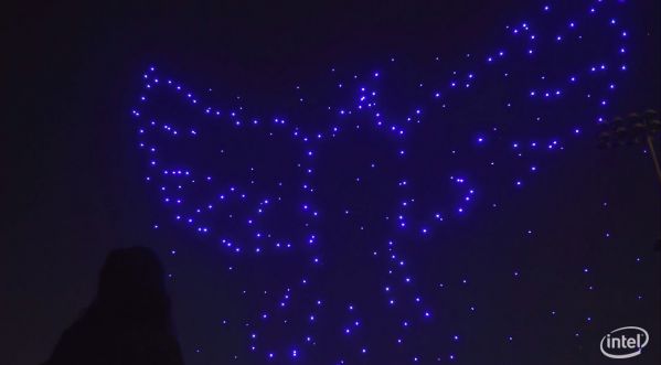 Quand 300 drones lumineux font le show à Disney World ça donne ça !