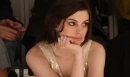 Pourquoi Anne Hathaway se rase-t-elle la tête ?