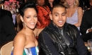 Rihanna et Chris Brown s?embrassent en public !