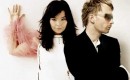 Bjork+Thom Yorke = Nattura