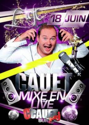 CAUET d’NRJ mix live au Loft Metropolis