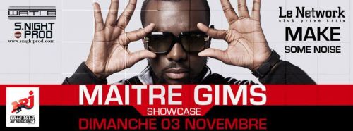 MAITRE GIMS EN SHOWCASE