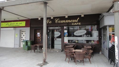 No Commnent Café