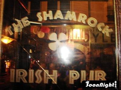 The Shamrock :Irish Pub