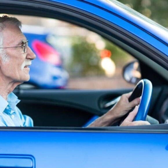 Permis de conduire : ce dispositif aide les seniors et améliore leur conduite