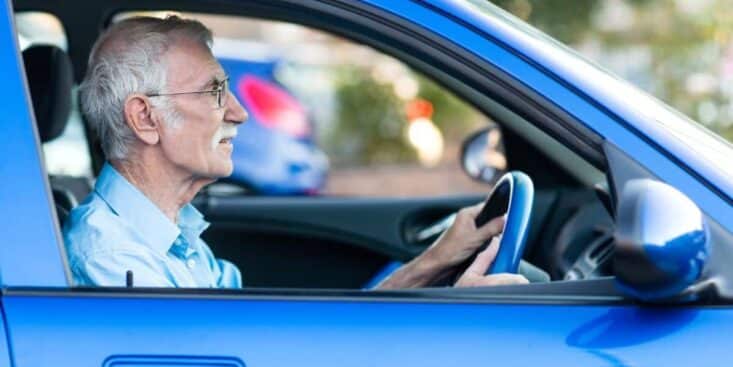 Permis de conduire : ce dispositif aide les seniors et améliore leur conduite