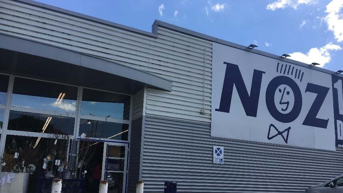 Noz va faire un énorme carton avec ce gros déstockage de vêtements Esprit à prix totalement fous