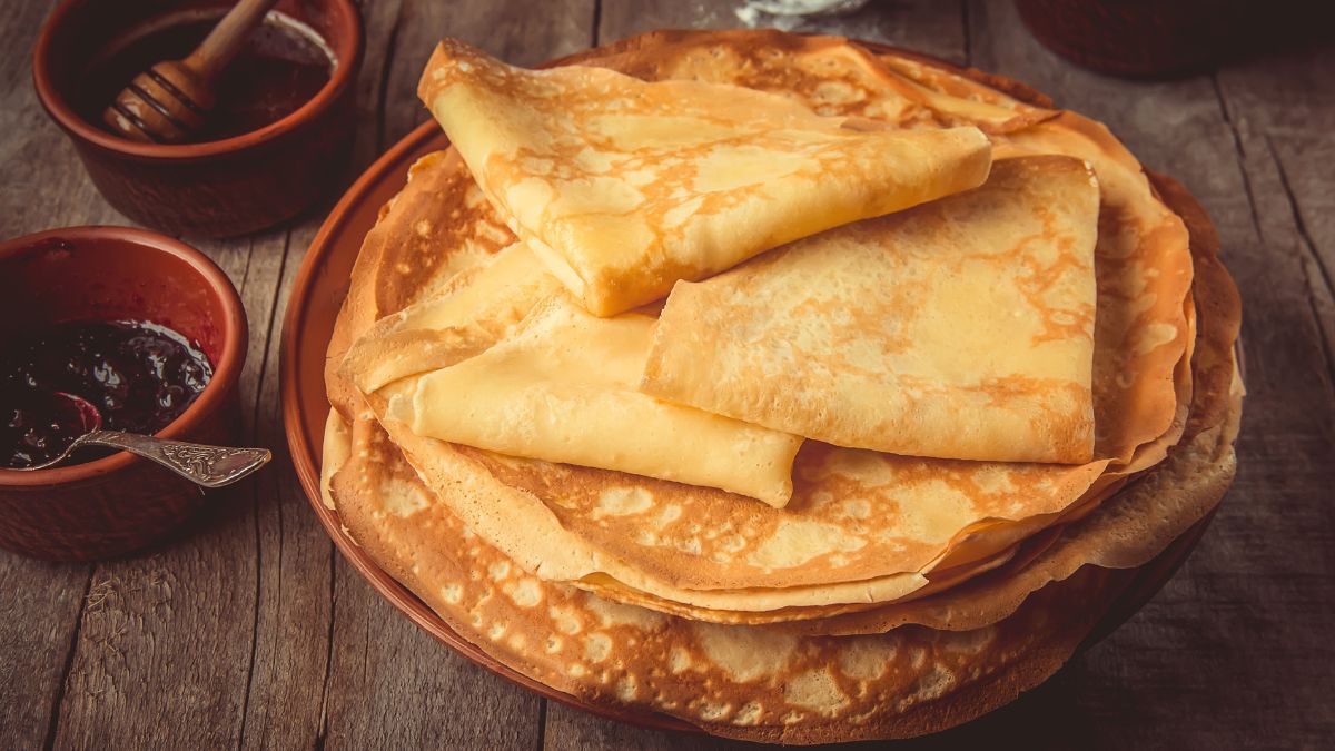 Cette astuce simple et super rapide pour redonner du moelleux aux crêpes de la veille