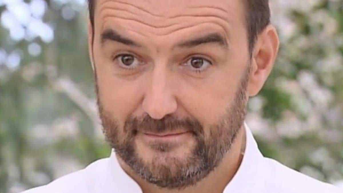 Cyril Lignac dévoile la recette de son dessert préféré à Noël et il est facile à faire