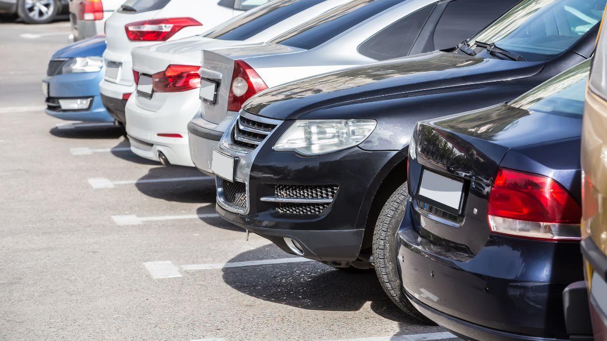 Elle reçoit une amende de 100 000 euros pour avoir laissé sa voiture stationnée trop longtemps dans ce parking