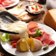 Cet appareil génial pour manger une bonne raclette sans fumée ni odeur de fromage