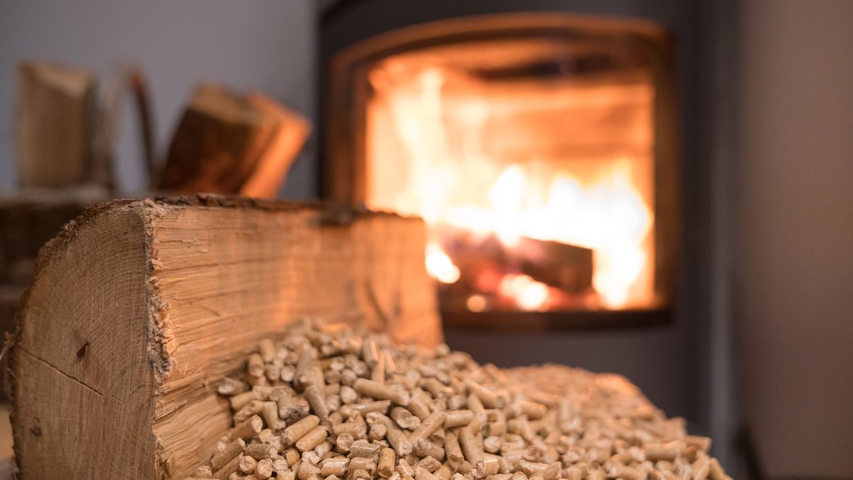 2 millions de Français très en colère après l’interdit du chauffage à bois pour 2026