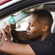 Cette lourde amende pour tous les automobilistes qui laissent leur voiture trop longtemps au même endroit