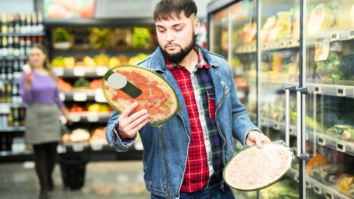 Cette pizza surgelée vendue en supermarché est la pire de toutes pour la santé selon ce nutritionniste